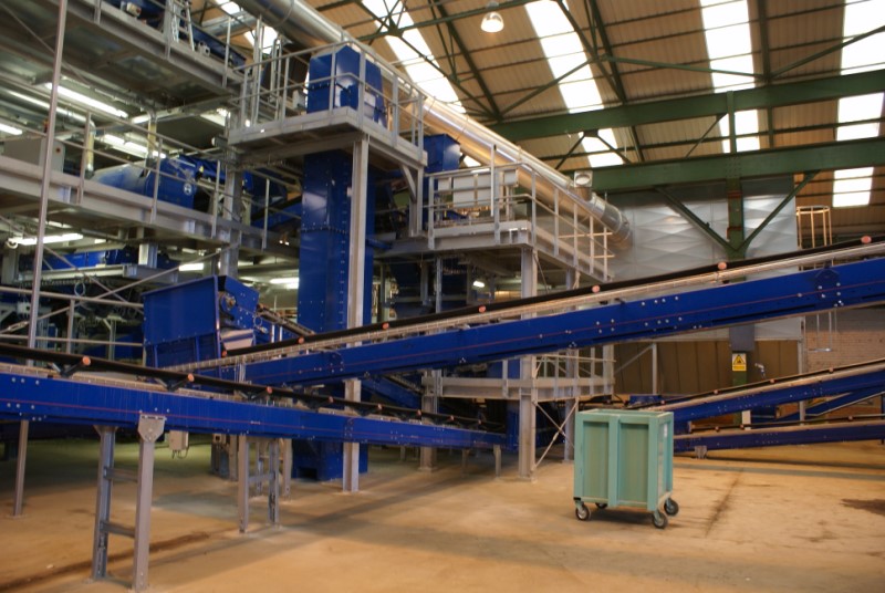 glasss recycling plant